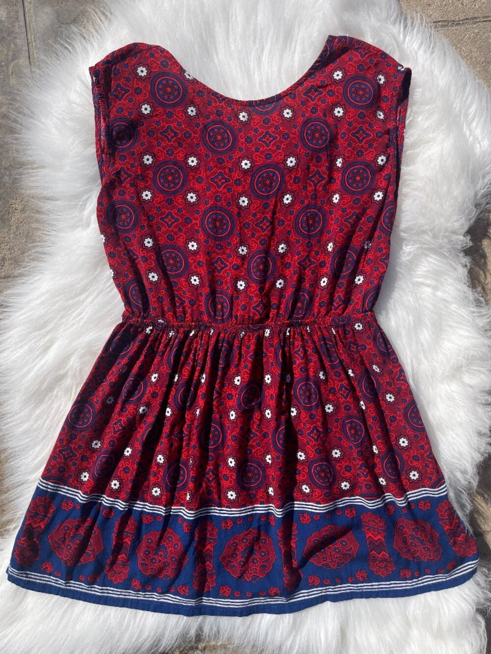 Forever 21 Girls Boho Medallion Cutout Tie Back Mini Dress Red Blue Size 9/10